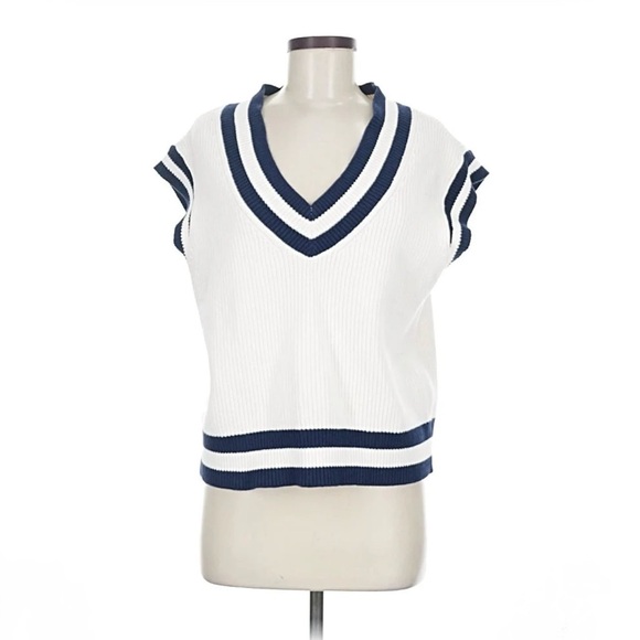 LOFT Women’s Cream and Navy V-Neck Sweater Vest Size Small NWT - Picture 6 of 7